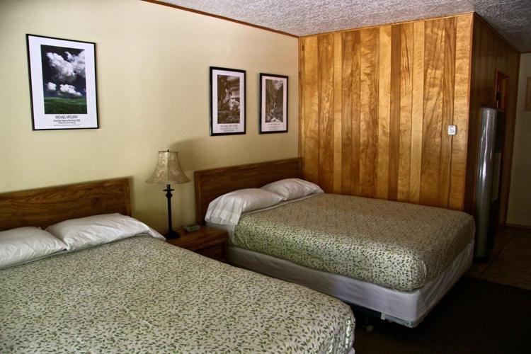 Andruss Motel Walker Экстерьер фото